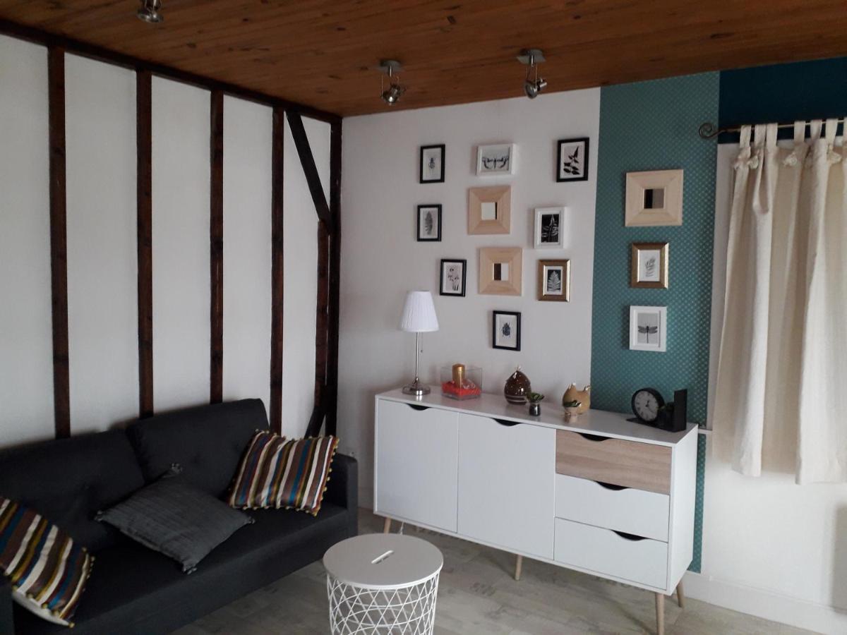 Chalet Le Logis Des Autre Vireux-Wallerand エクステリア 写真